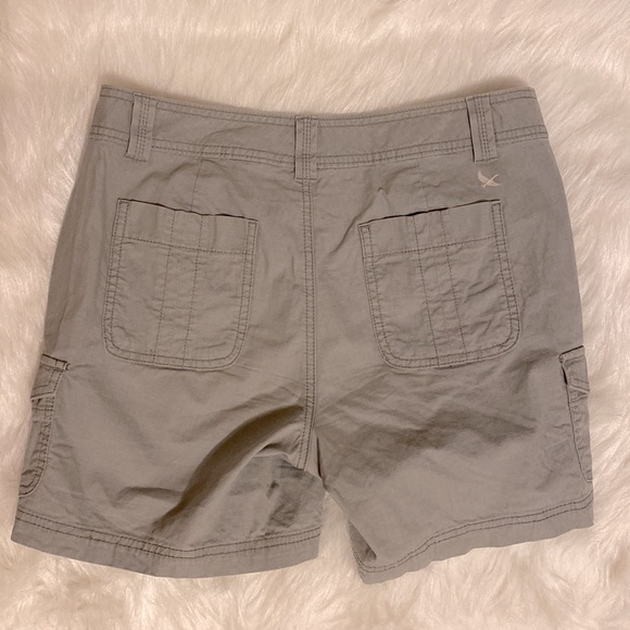Women’s Eddie Bauer Gray Shorts size 4 - Picture 2 of 3